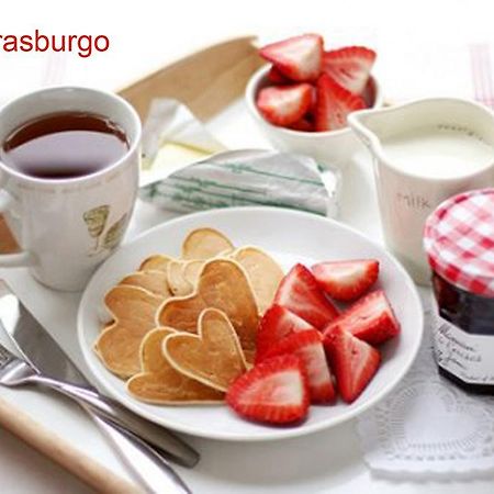 B&B Strasburgo Palermo Luaran gambar